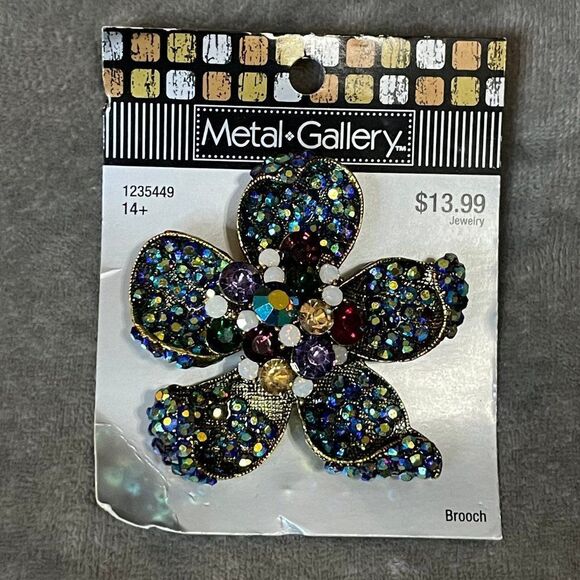 Gallery Multicolor Floral Brooch - Picture 2 of 2